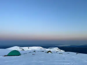 how to insulate a tent floor for winter